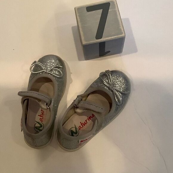 Naturino glitter sparkle Mary Jane shoes toddler - Picture 1 of 4